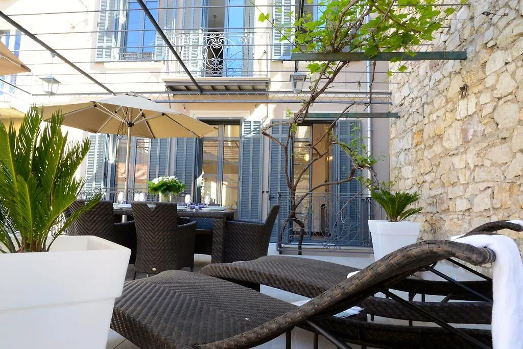 Villa Annette Cannes 0*,